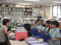 2年町たんけん2013 (3).jpg