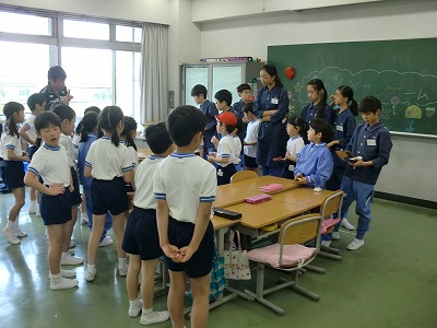 http://www.kamakura-u.ac.jp/sys/elementary_news/images/CIMG2883.jpg