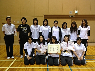 バレー部ー2013年度春季関東大学女子5部バレーボールリーグ戦resized.jpg