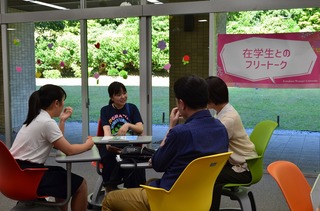 DSC_02196.16学科説明会在学生フリー.jpg