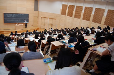 http://www.kamakura-u.ac.jp/sys/news/images/%E3%83%96%E3%83%AD%E3%82%B0DSC_0085.JPG