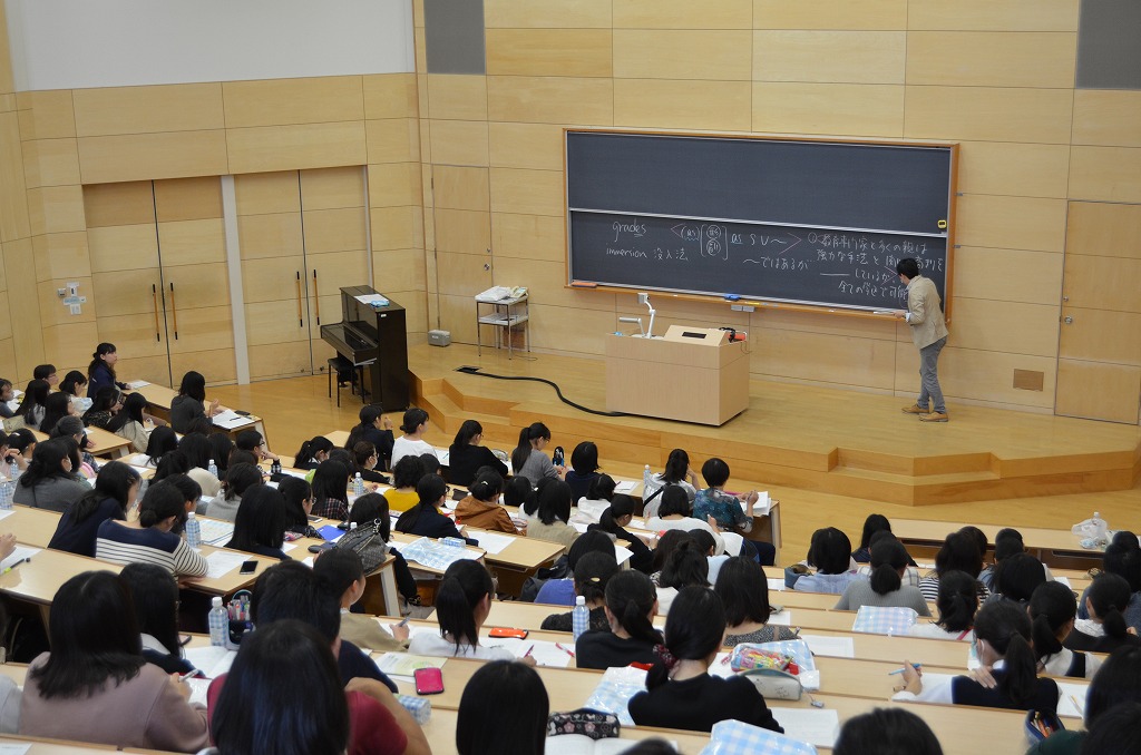 http://www.kamakura-u.ac.jp/sys/news/images/2019.10%E8%8B%B1%E8%AA%9E.jpg