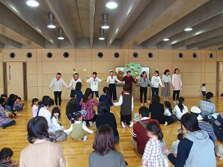 http://www.kamakura-u.ac.jp/sys/news/images/PA240507.JPG