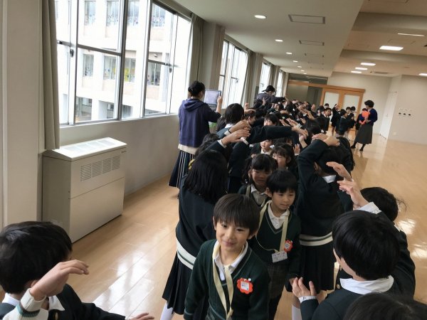R7幼稚部交流会③.jpg