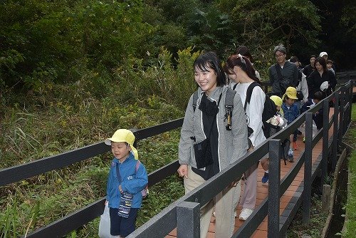 11 Y04_0083.jpg