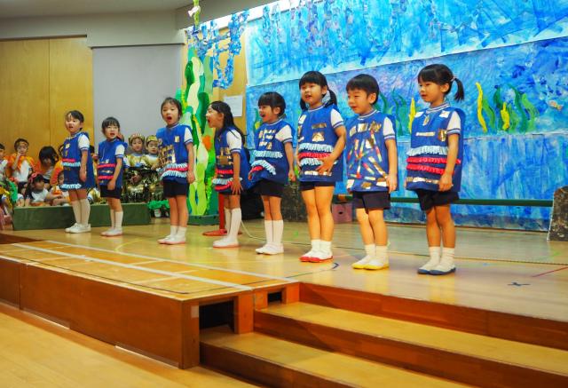 年中組 生活発表会が行われました 幼稚部だより 鎌倉女子大学 幼稚部