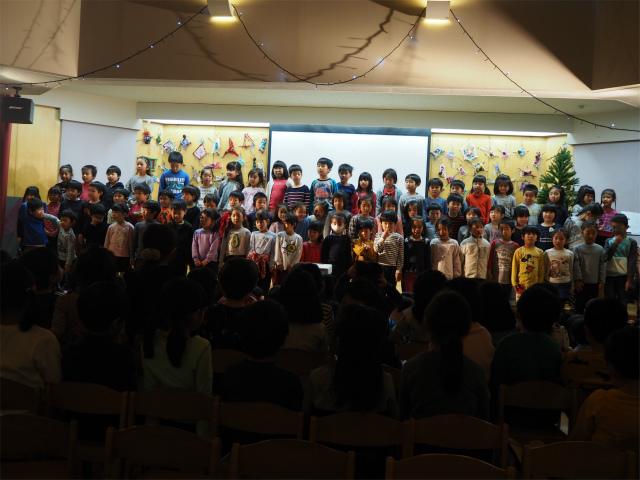 毎年恒例のクリスマス会が行われました 幼稚部だより 鎌倉女子大学 幼稚部