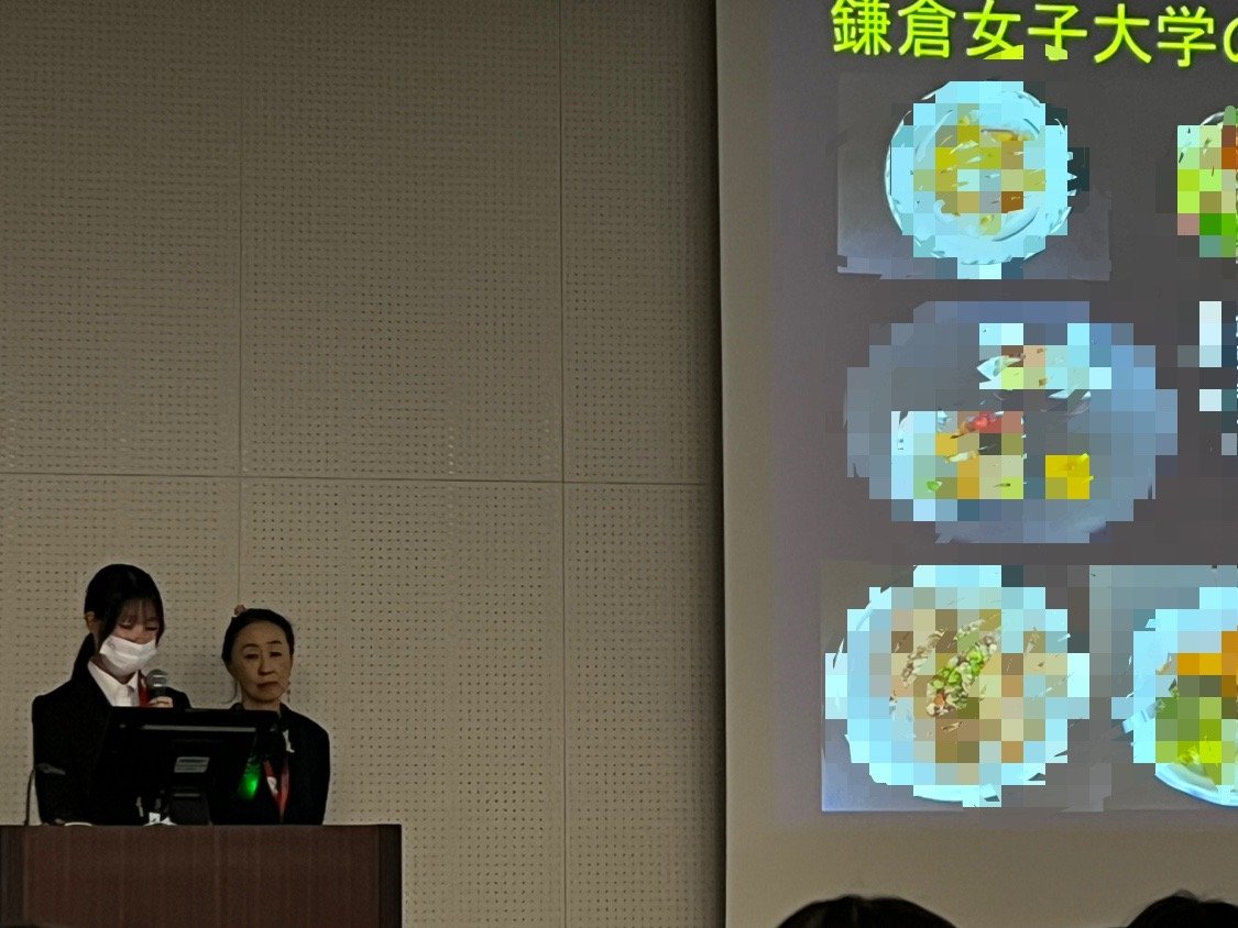 管理栄養学科の性差医学ゼミナール3年生が、第34回日本乳癌検診学会