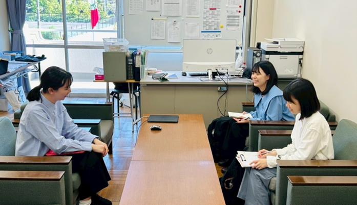 教育学部卒業の先輩へのインタビュー - 鎌倉女子大学 鎌倉女子大学短期