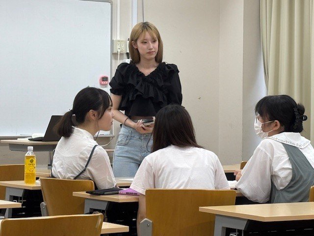 20250801_5 輪読の発表.jpg