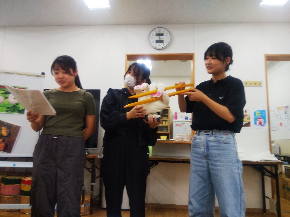 20250912_⑤お箸の正しい持ち方.JPG