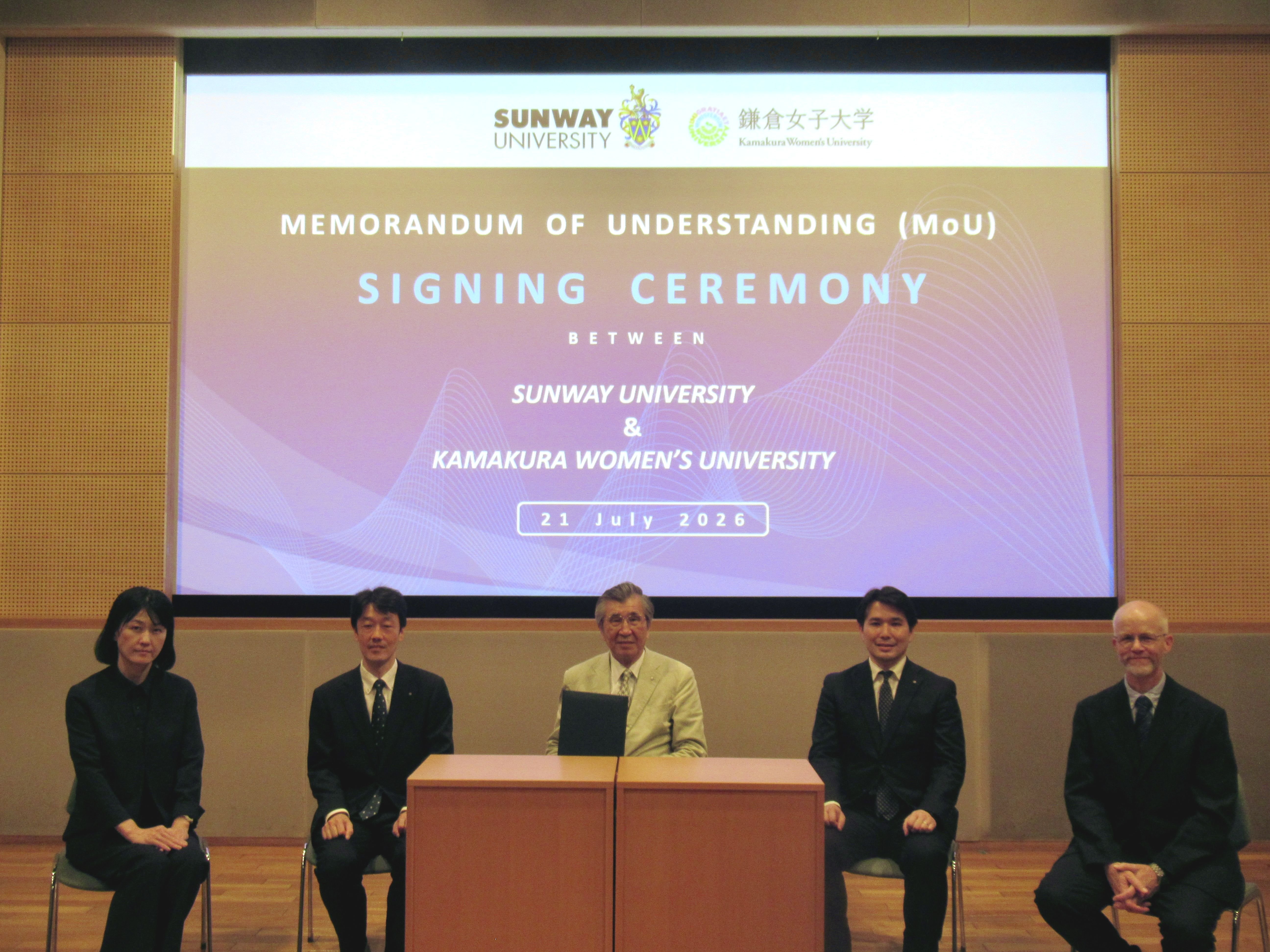 MOU_SU_KWU__photo2.jpg